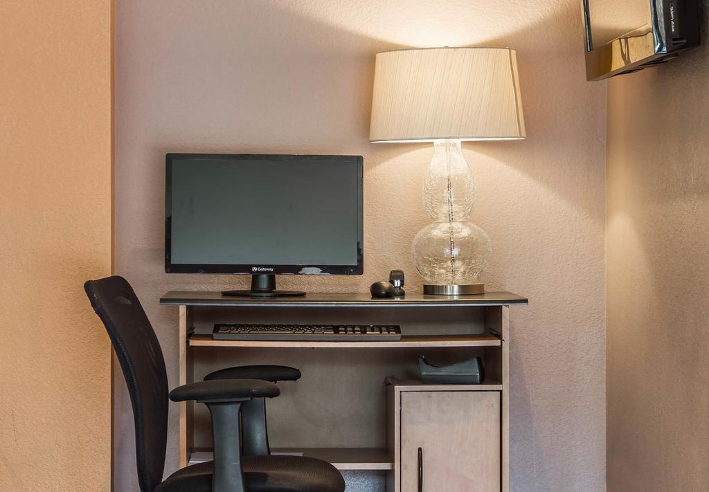 Rancho Cordova Inn Dış mekan fotoğraf